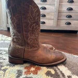 Laredo Distressed Brown Western Boots